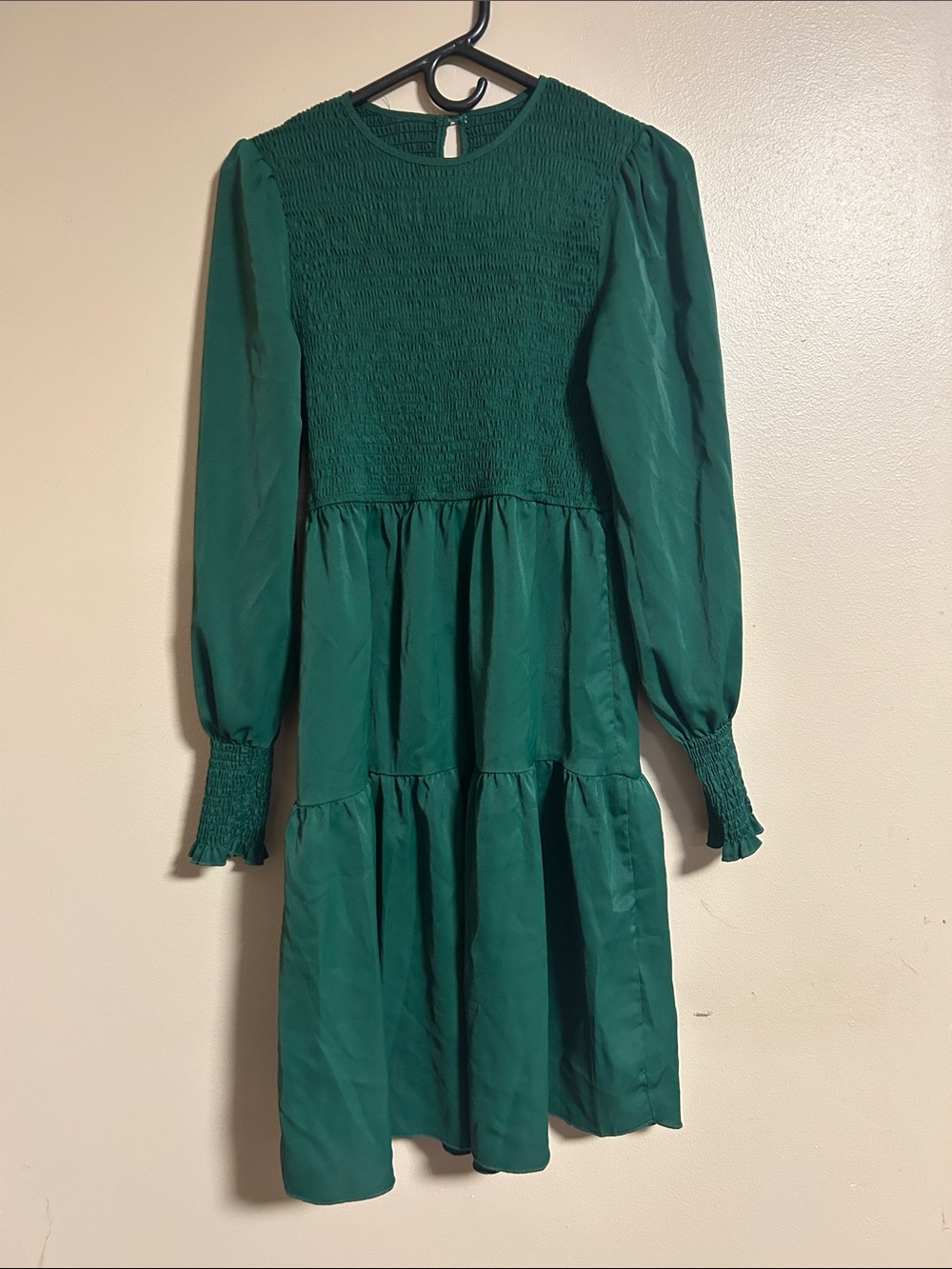 Cupshe Emerald Green Long-Sleeve Tiered Smocked Dress